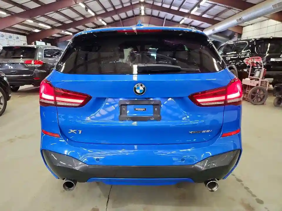 WBXJG9C00M5S73550 2021 BMW X1-5
