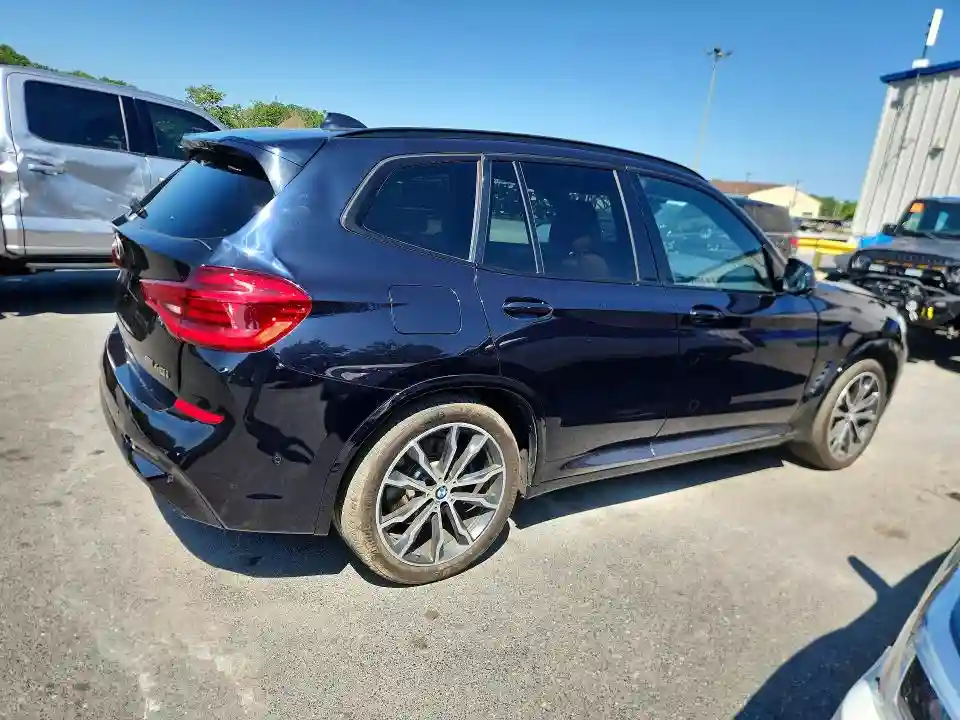 5UXTY9C09M9E10174 2021 BMW X3-2