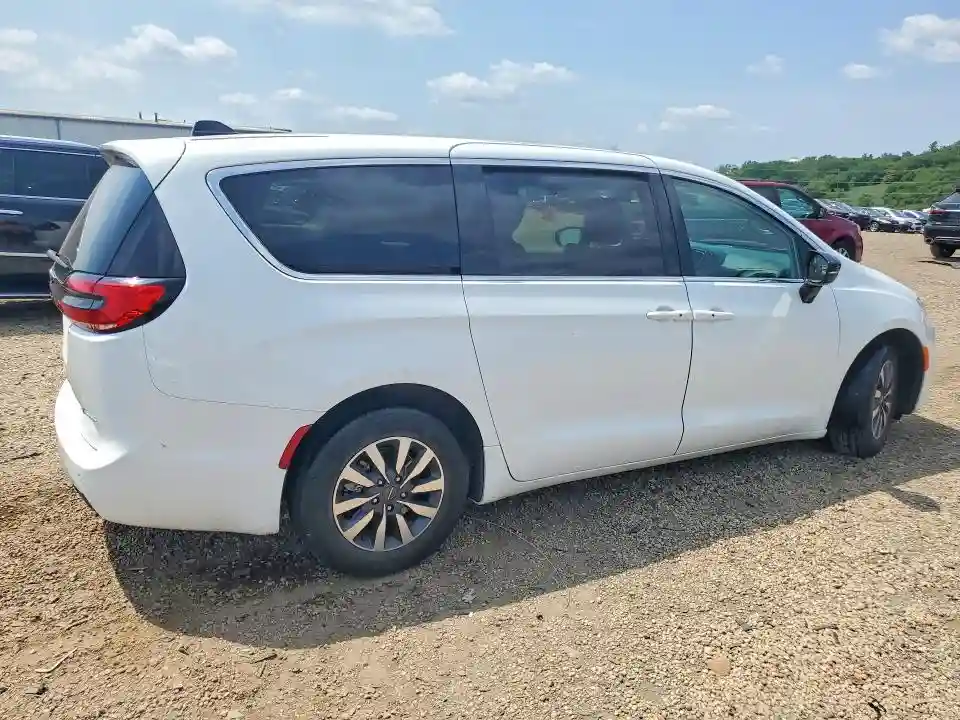 2C4RC1S7XRR150294 2024 CHRYSLER PACIFICA-2