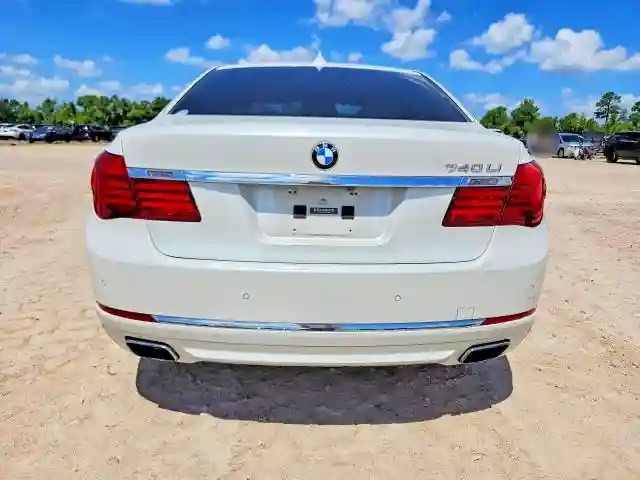 WBAYE4C5XED138421 2014 BMW 7 SERIES-5