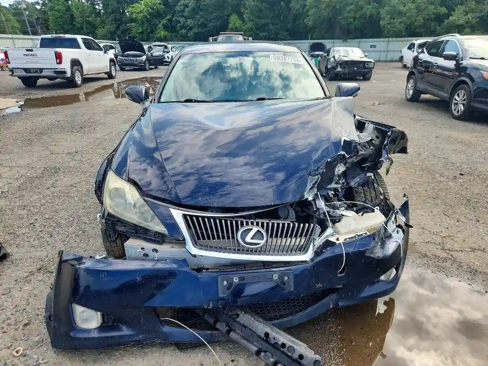 JTHBF5C20A5110700 2010 LEXUS IS-4