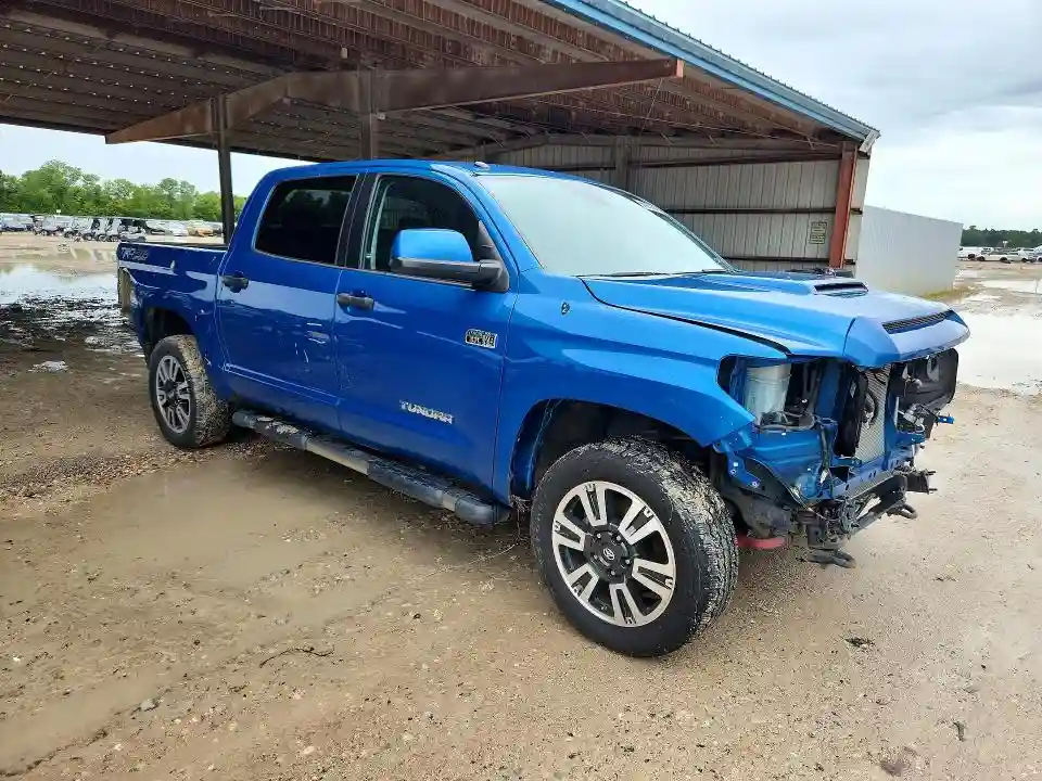 5TFDY5F19JX758791 2018 TOYOTA TUNDRA-3