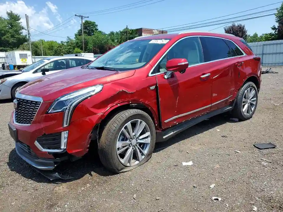1GYKNDR43SZ146862 2025 CADILLAC XT5-0