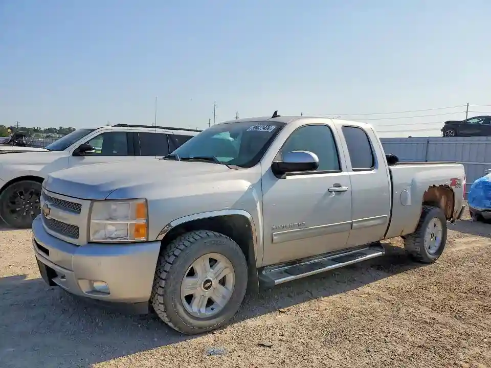 1GCSKTE33AZ281313 2010 CHEVROLET SILVERADO-0