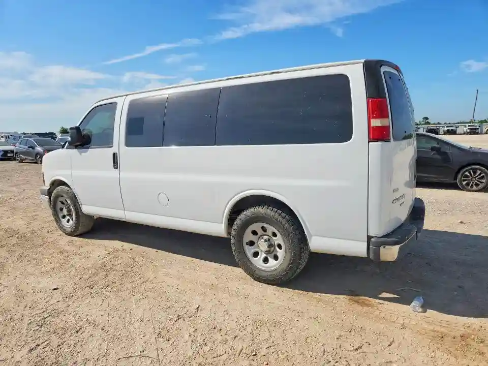 1GBUGCD43A1131774 2010 CHEVROLET EXPRESS-1