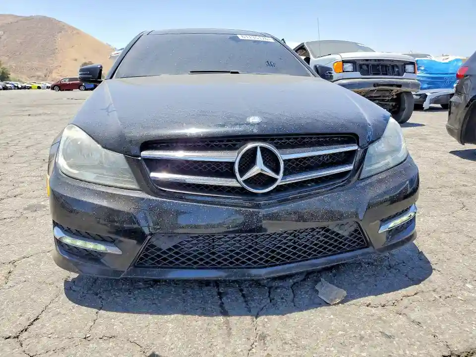 WDDGJ4HB7FG385734 2015 MERCEDES-BENZ C 250-4