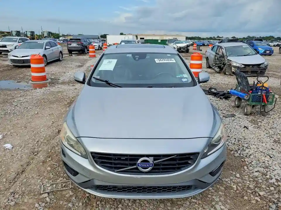 YV126MFL6J2450896 2018 VOLVO S60-4