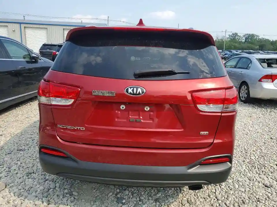 5XYPGDA39JG349776 2018 KIA SORENTO-5