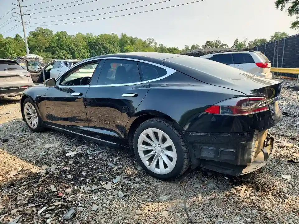 5YJSA1E11HF190594 2017 TESLA MODEL S-1