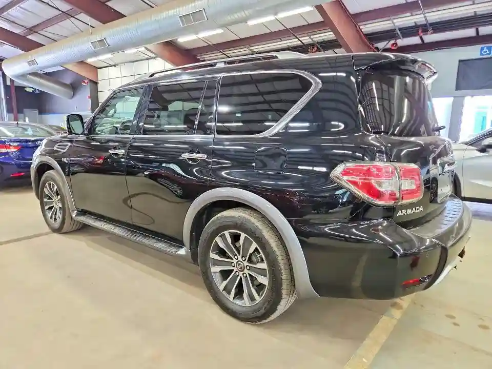 JN8AY2NCXJX500787 2018 NISSAN ARMADA-1