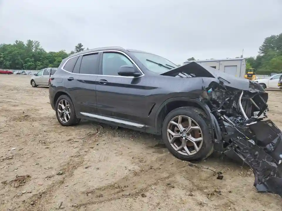 WBX57DP05PN241664 2023 BMW X3-3