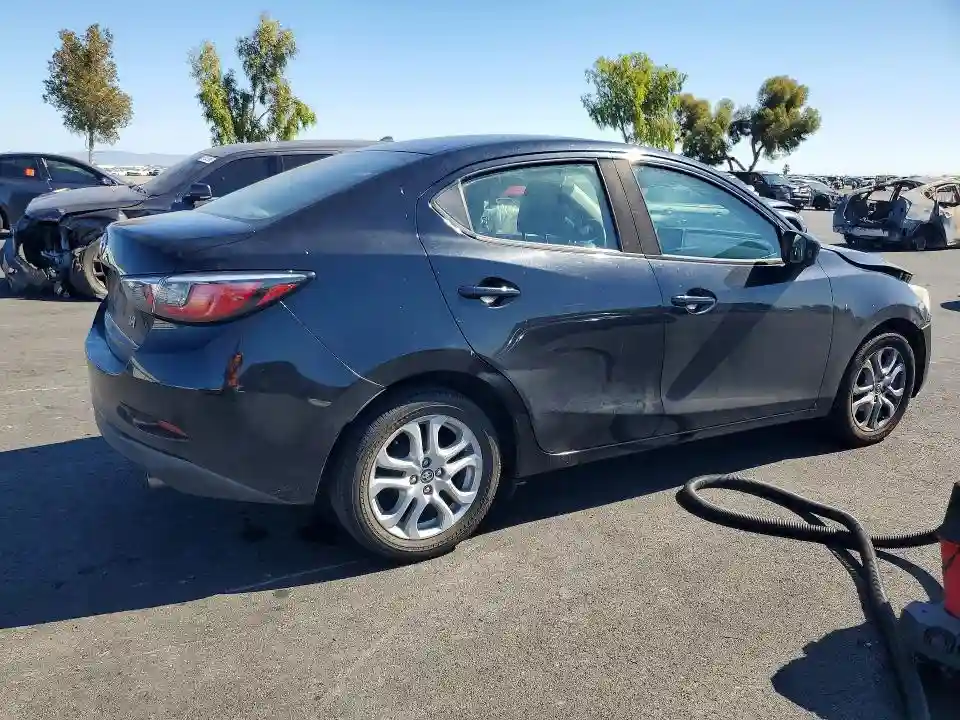 3MYDLBYV3HY158047 2017 TOYOTA YARIS IA B-2
