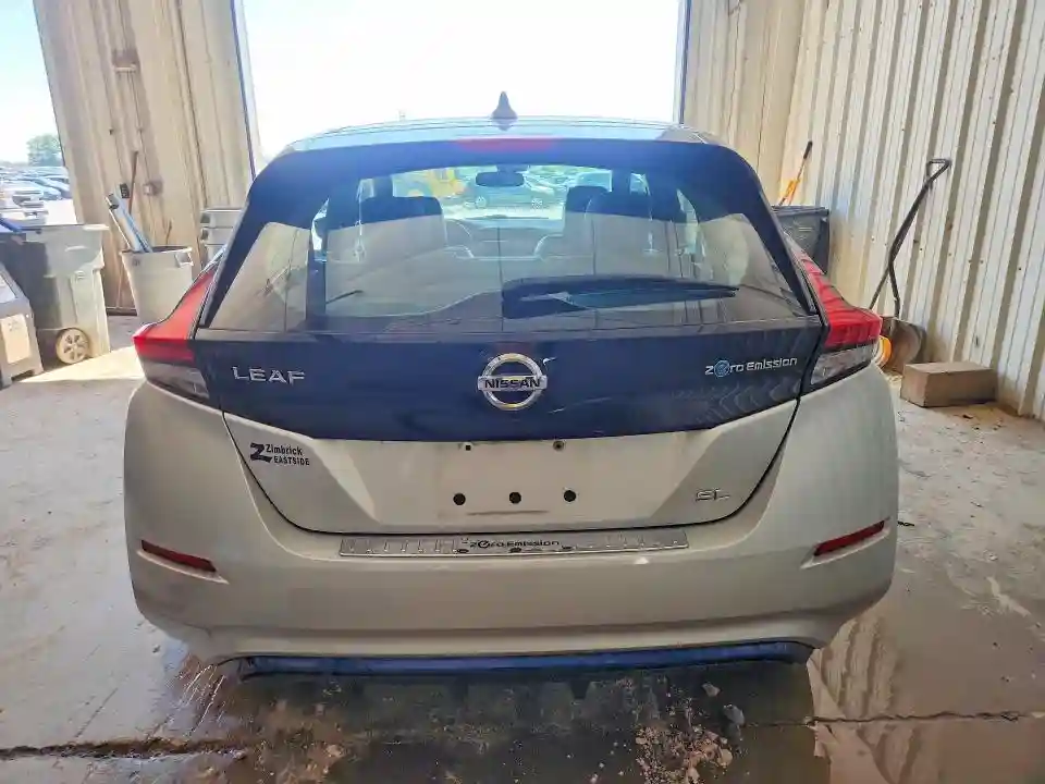 1N4AZ1CP4JC309436 2018 NISSAN LEAF-5