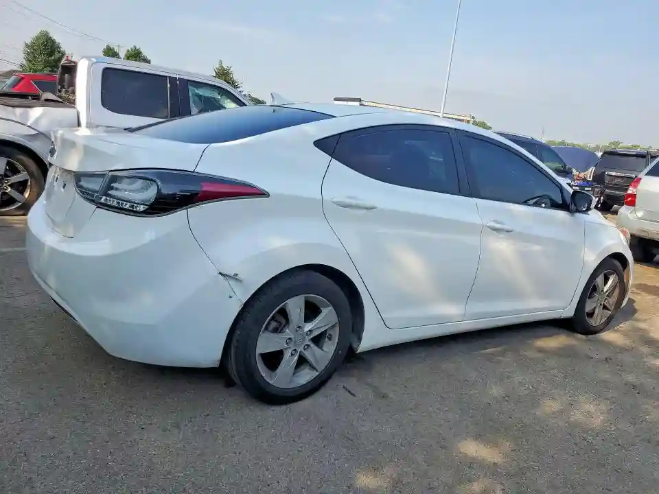 5NPDH4AE9DH450797 2013 HYUNDAI ELANTRA-2