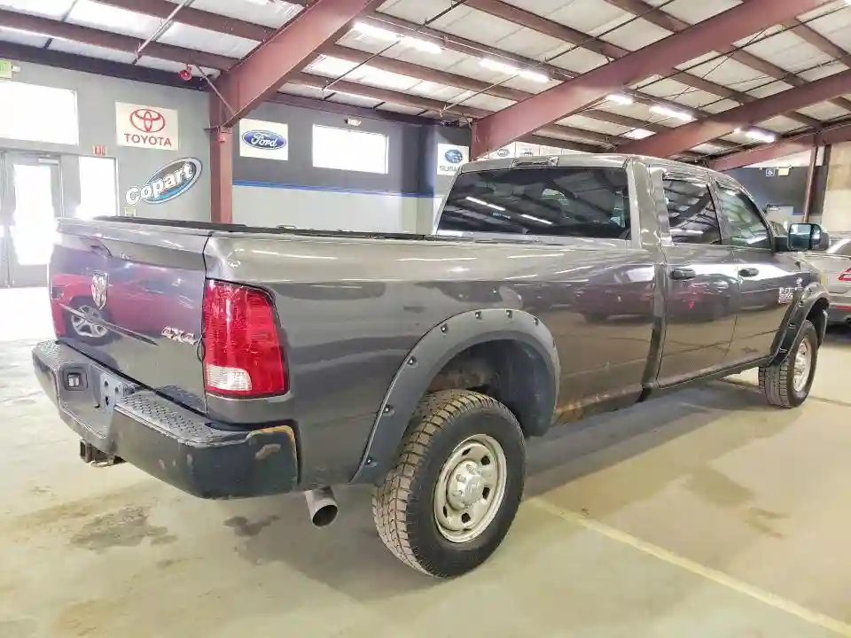 3C6UR5HL9EG279218 2014 RAM 2500-2