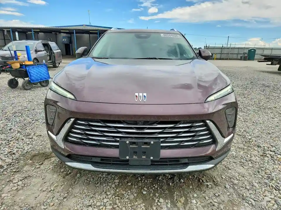 LRBFZKE40SD024557 2025 BUICK ENVISION-4