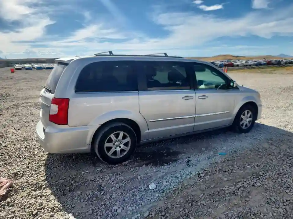 2C4RC1CG5CR124238 2012 CHRYSLER MINIVAN-2