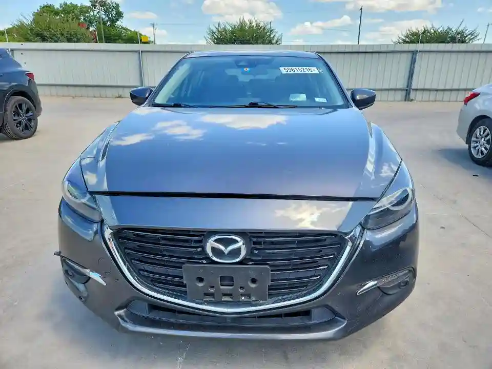 3MZBN1M37JM256362 2018 MAZDA 3-4