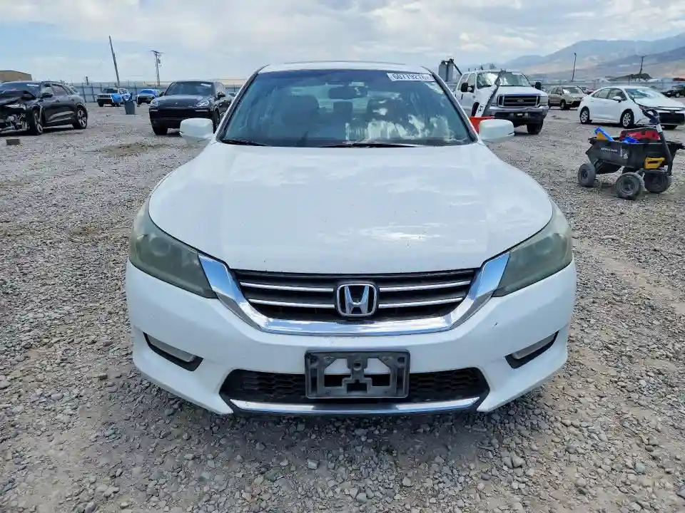1HGCR2F81DA110908 2013 HONDA ACCORD-4