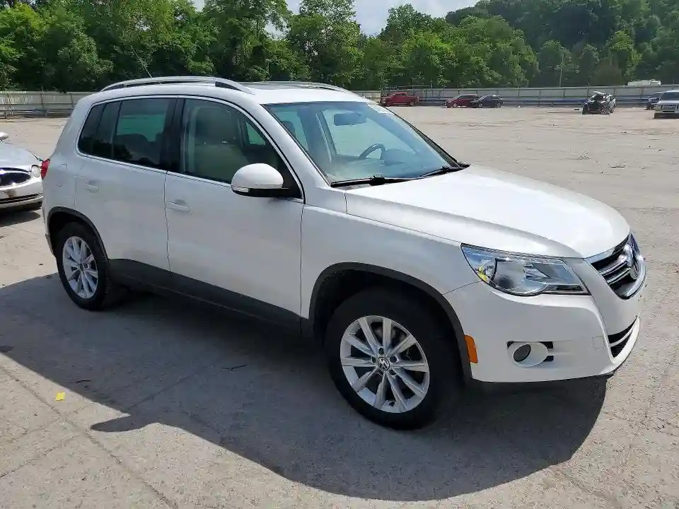 WVGBV7AX8BW548841 2011 VOLKSWAGEN TIGUAN-3