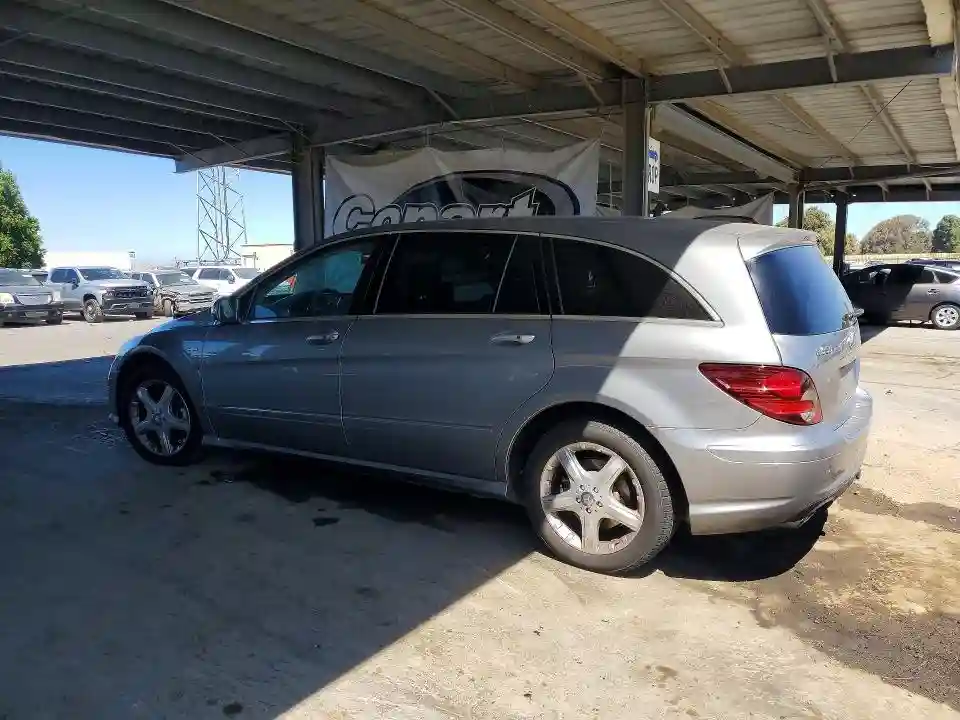 4JGCB2FE6AA105963 2010 MERCEDES-BENZ R-CLASS-1