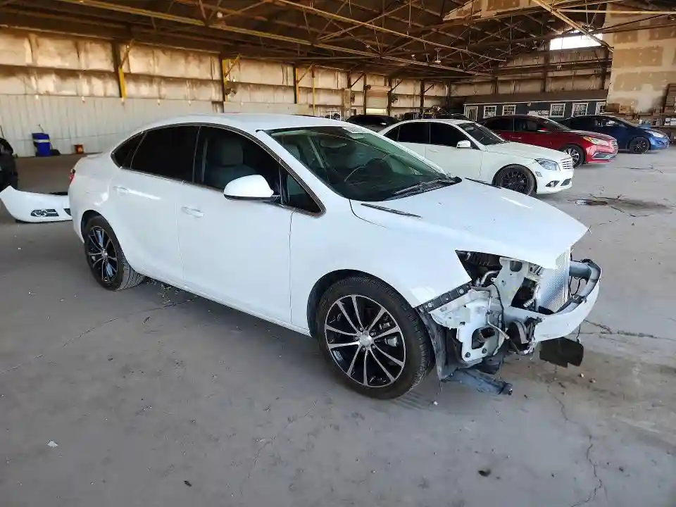 1G4PR5SKXH4118069 2017 BUICK VERANO-3