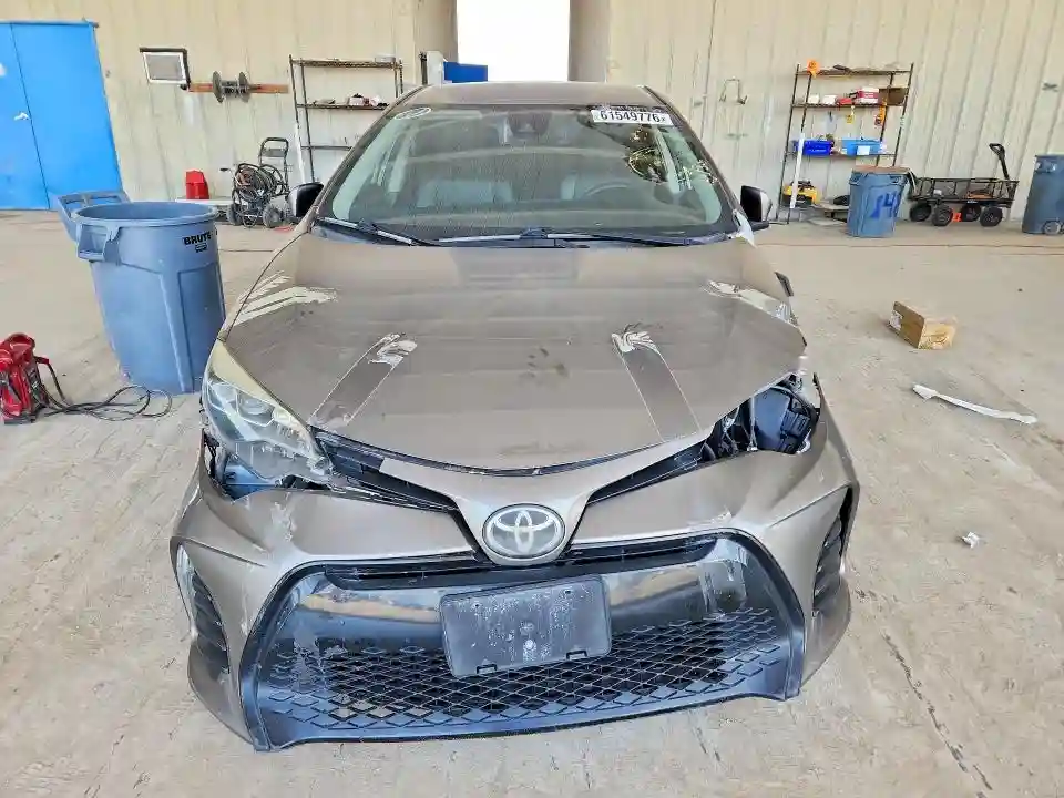 2T1BURHE1JC021464 2018 TOYOTA COROLLA-4