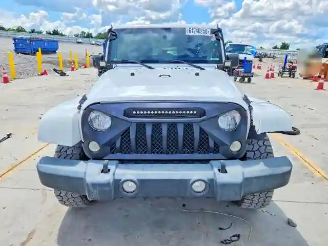 1C4HJWFGXGL106133 2016 JEEP WRANGLER-4