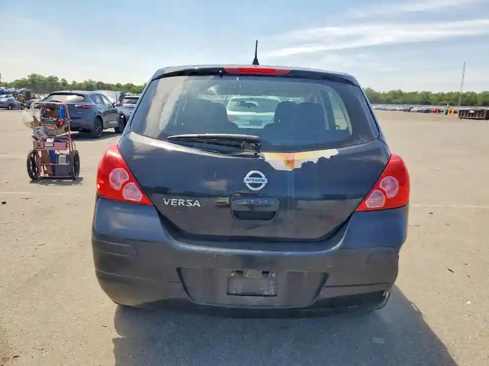 3N1BC1CP9BL517398 2011 NISSAN VERSA-5