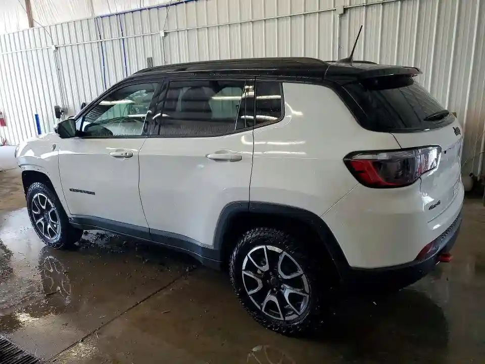 3C4NJDDN4ST532681 2025 JEEP COMPASS-1