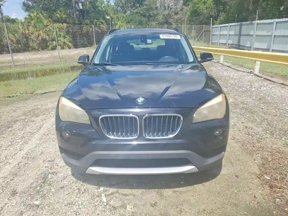 WBAVM1C51EVW47215 2014 BMW X1-4