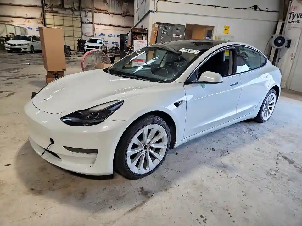 5YJ3E1EAXNF368698 2022 TESLA MODEL 3-0