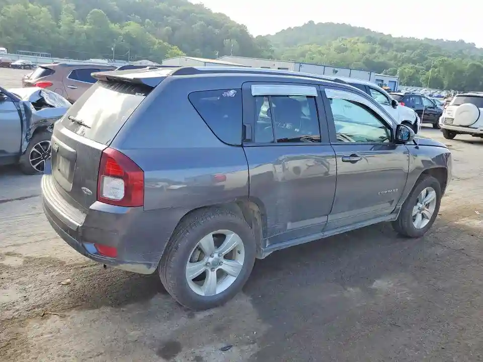 1C4NJDEB4FD121359 2015 JEEP COMPASS-2