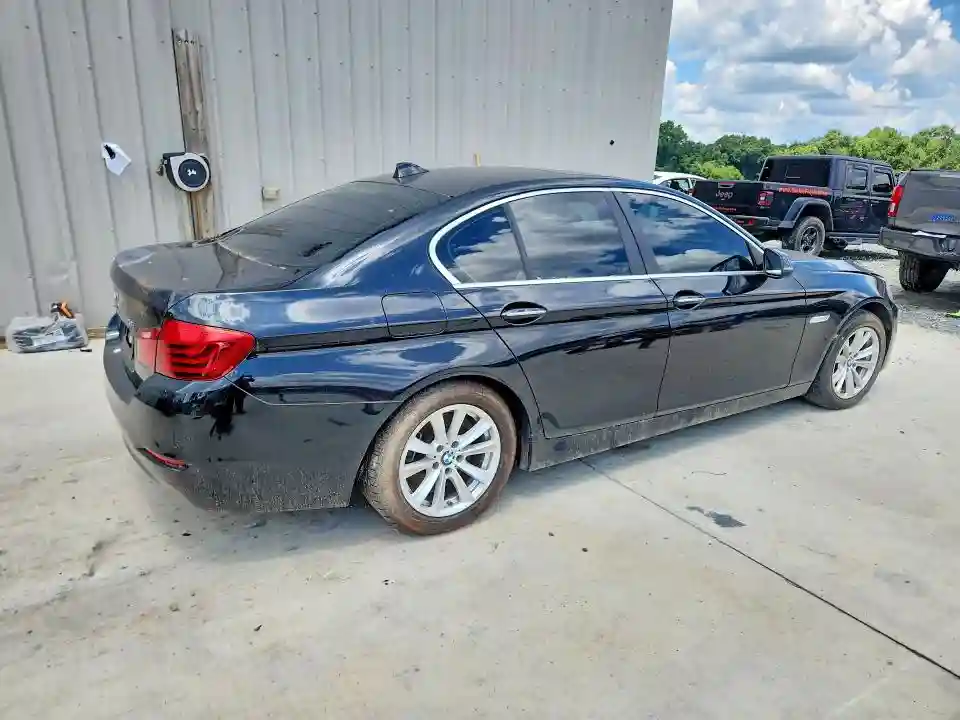 WBA5A5C51FD522304 2015 BMW 5 SERIES-2
