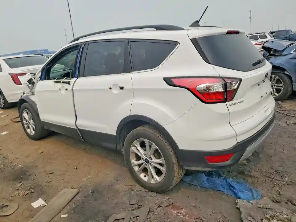 1FMCU9GD2JUB23061 2018 FORD ESCAPE-1