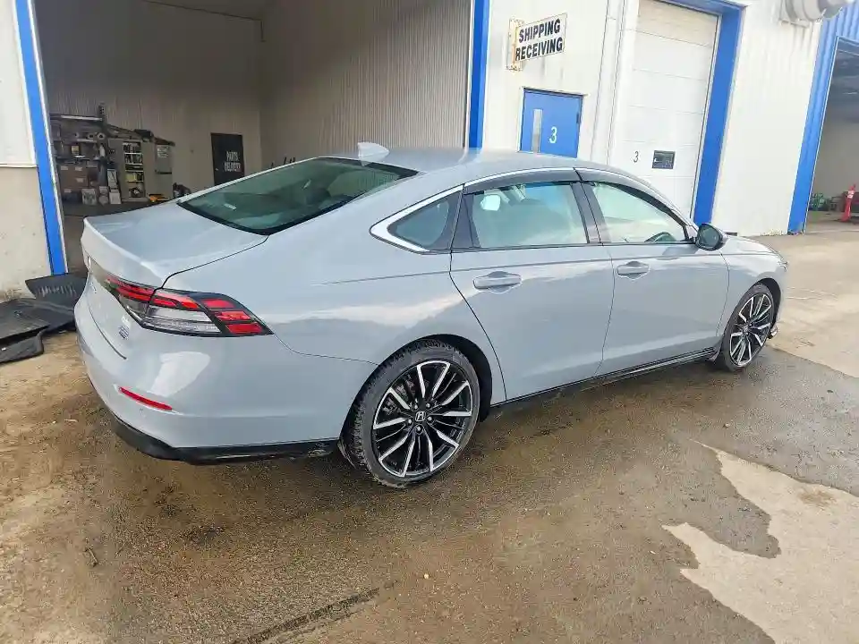 1HGCY2F82PA801243 2023 HONDA ACCORD-2