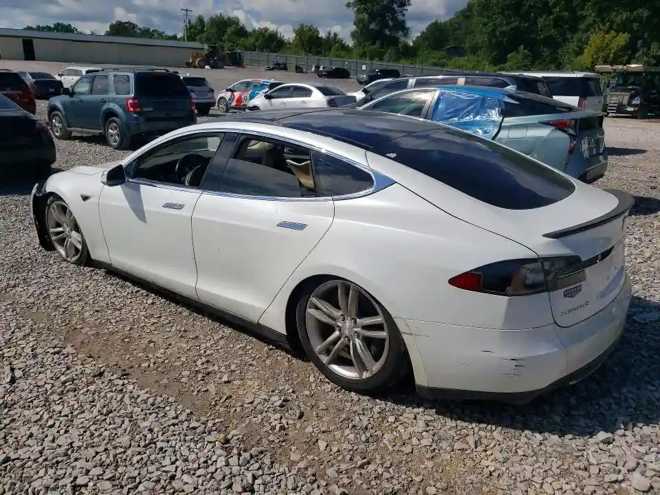 5YJSA1DP7DFP06103 2013 TESLA MODEL S-1