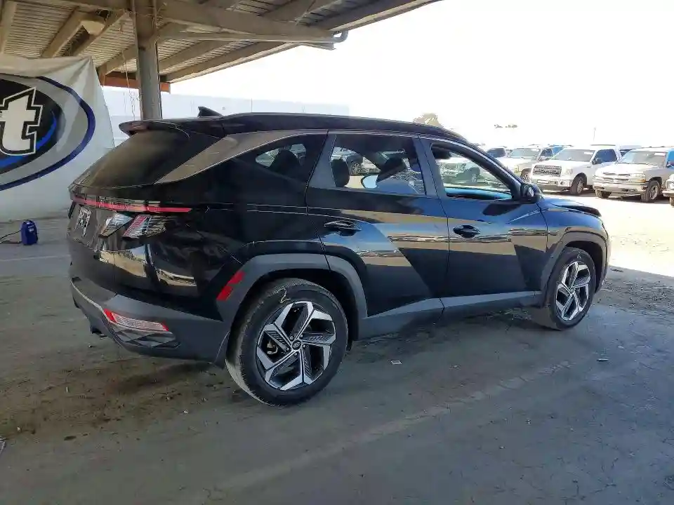 5NMJFCAE8NH074899 2022 HYUNDAI TUCSON-2