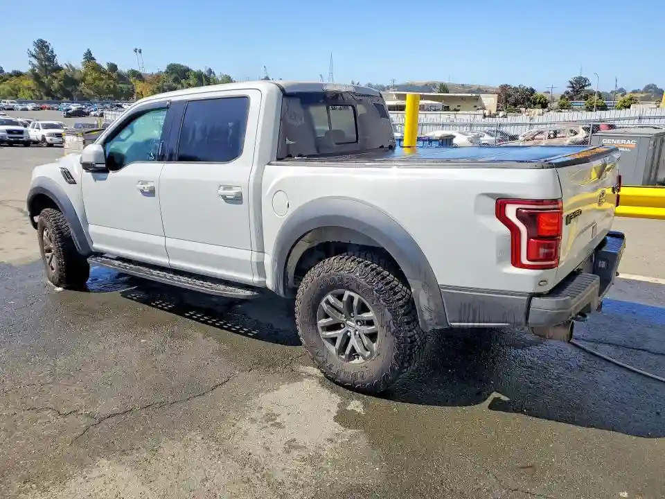 1FTFW1RG4HFB32332 2017 FORD F150-1