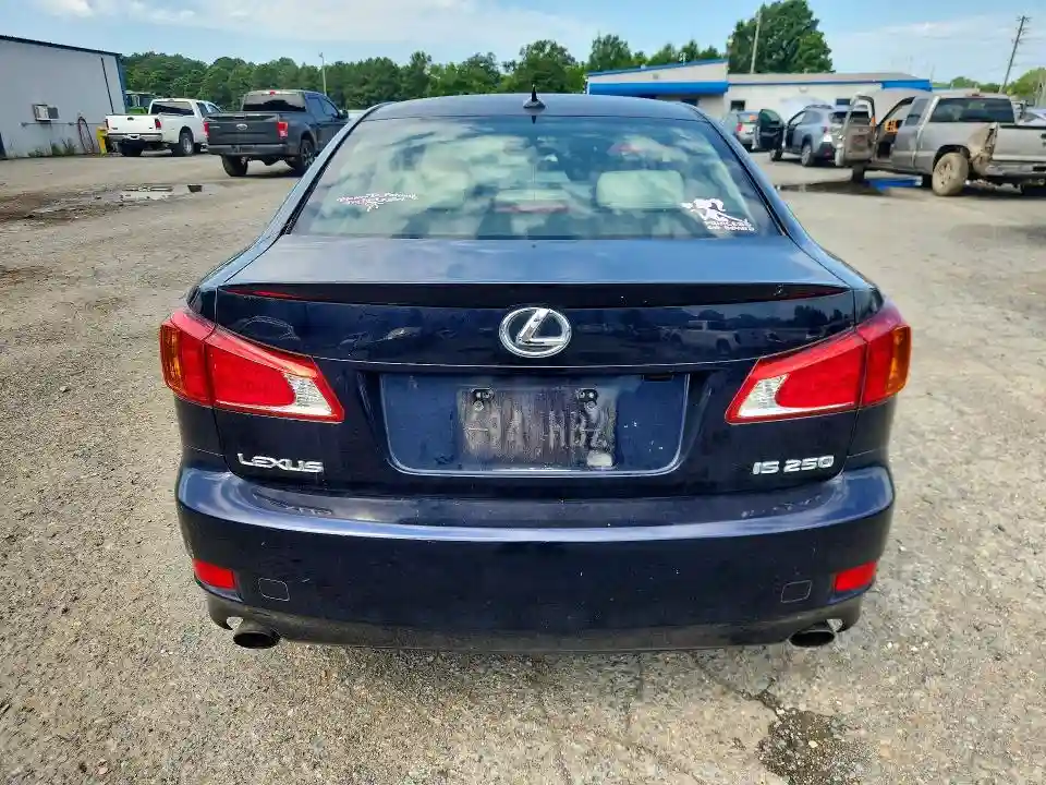 JTHBF5C20A5110700 2010 LEXUS IS-5