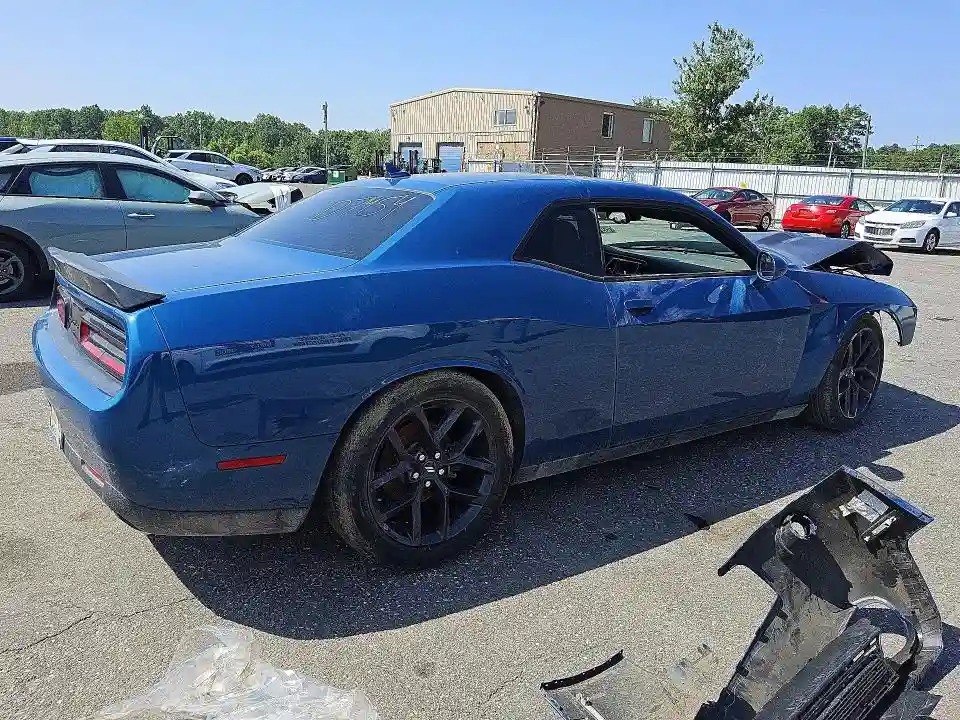 2C3CDZBTXLH239671 2020 DODGE CHALLENGER-2