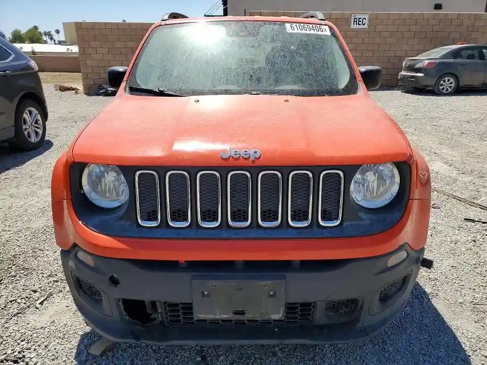 ZACCJAAB3HPE45774 2017 JEEP RENEGADE-4