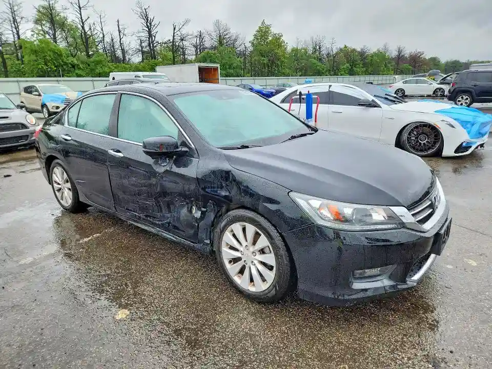1HGCR2F83EA106800 2014 HONDA ACCORD-3