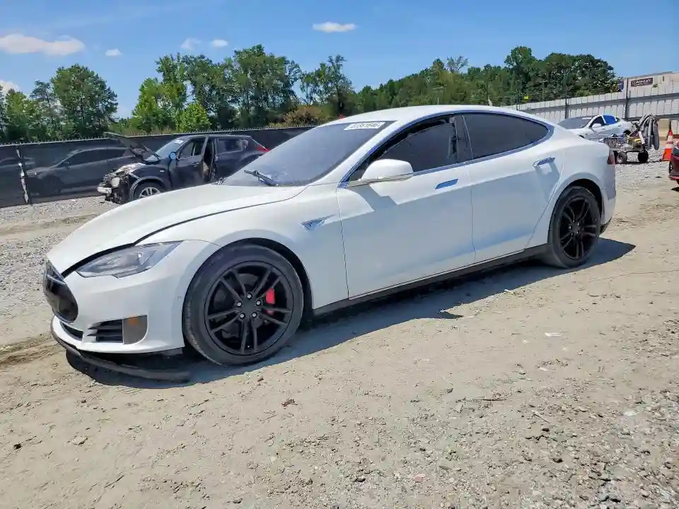 5YJSA1E23GF123258 2016 TESLA MODEL S-0