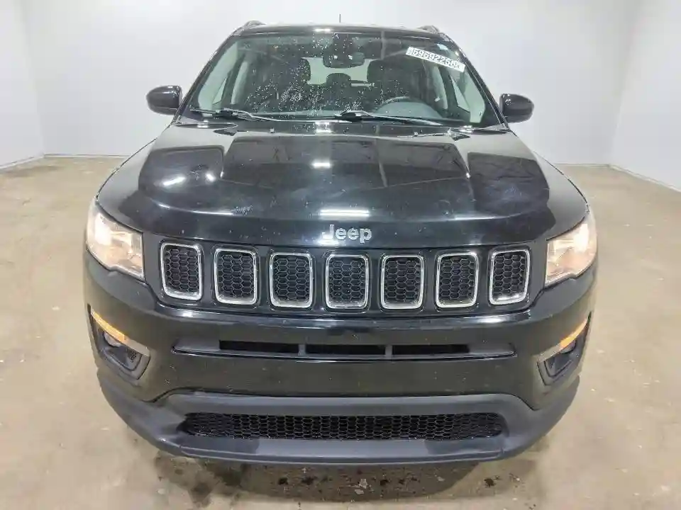 3C4NJDBBXMT587535 2021 JEEP COMPASS-4