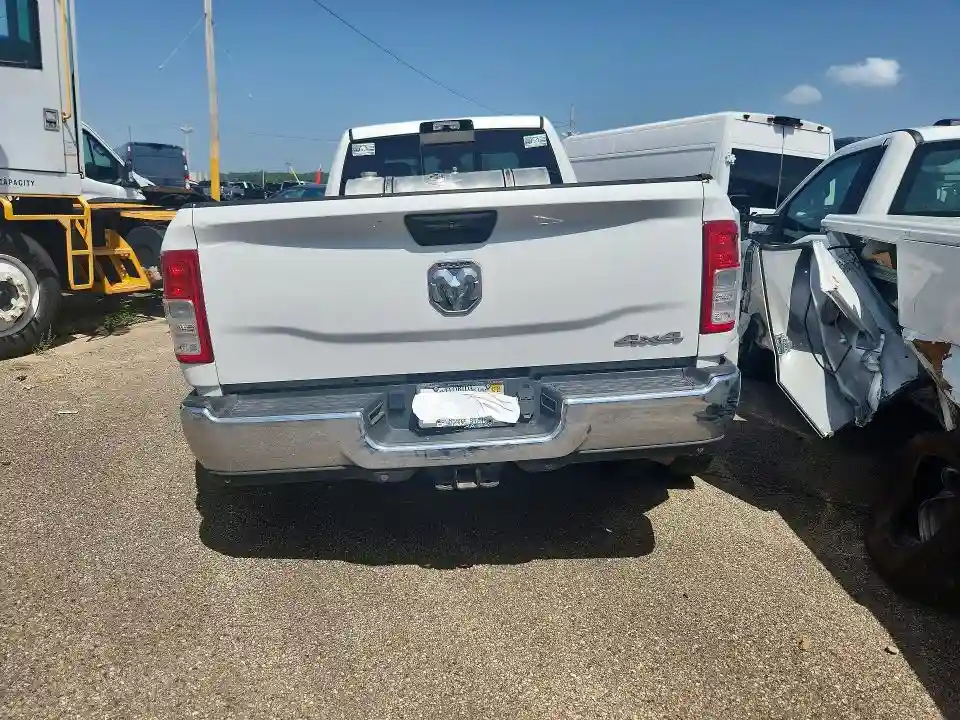 3C63RRGL8NG113566 2022 RAM 3500-5