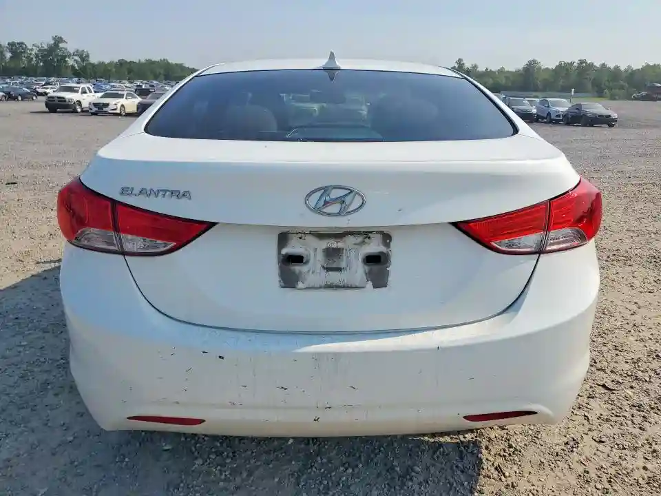 5NPDH4AE1CH109022 2012 HYUNDAI ELANTRA-5