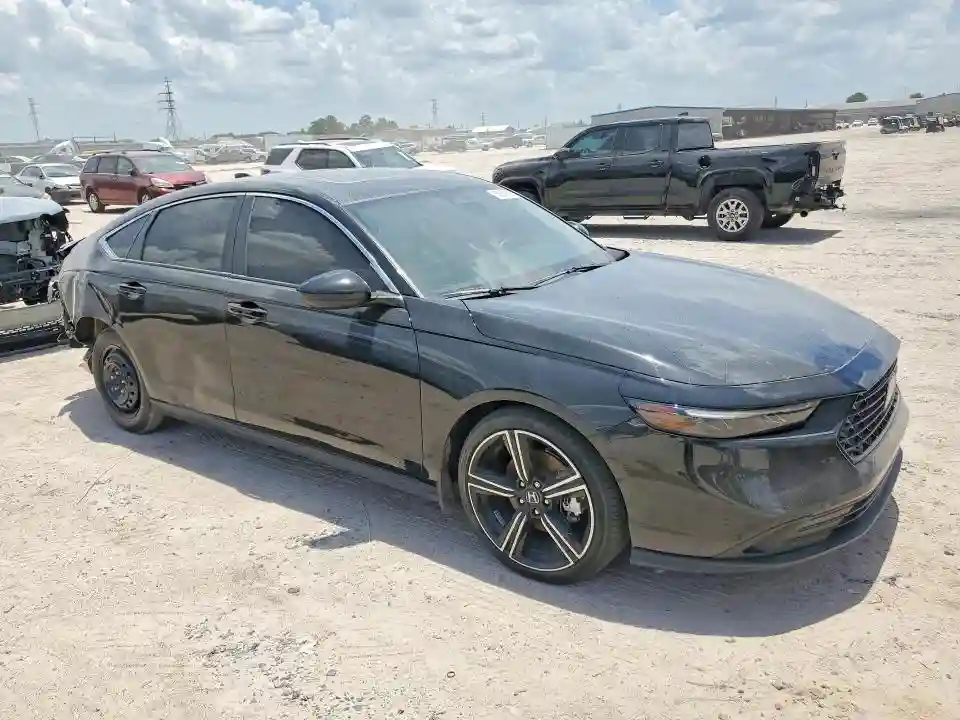 1HGCY2F54SA035661 2025 HONDA ACCORD-3