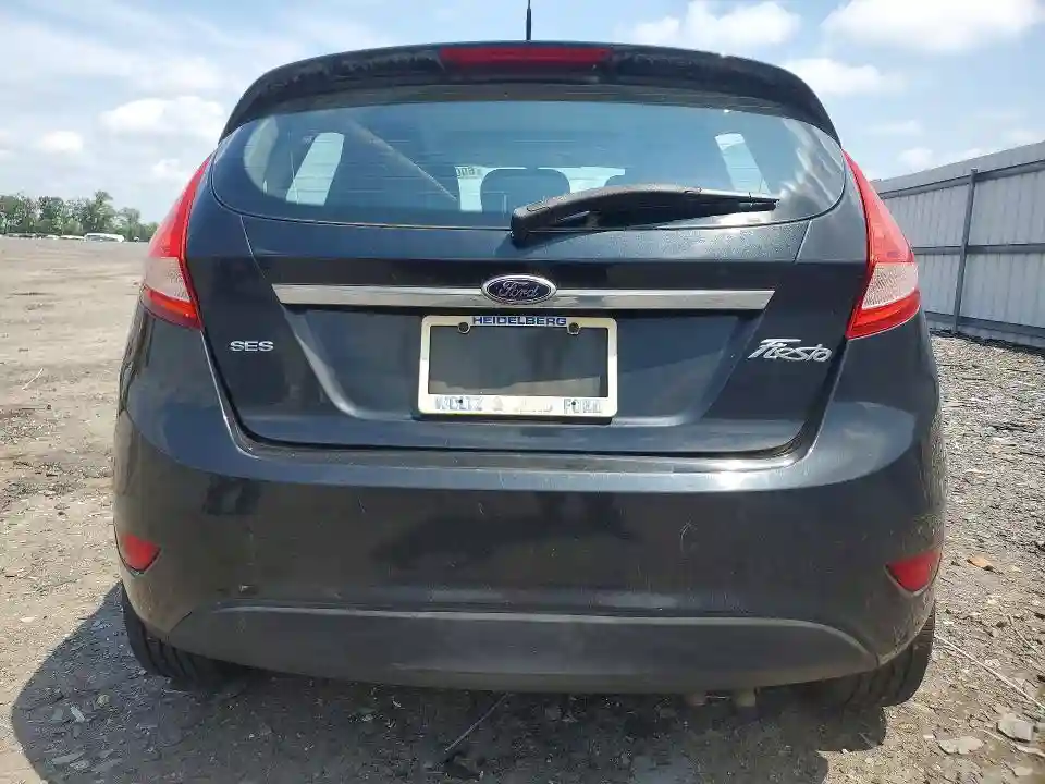 3FADP4FJ2BM134471 2011 FORD FIESTA-5
