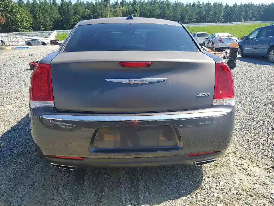 2C3CCAEG4KH585684 2019 CHRYSLER 300-5